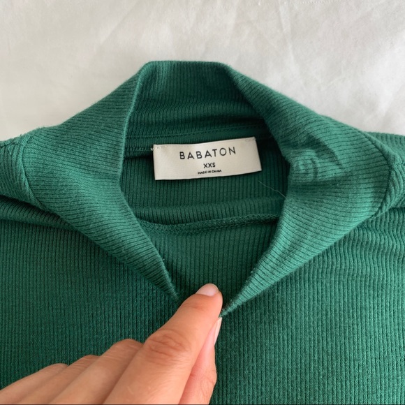 Babaton Mockneck Emerald Green Shirt - Picture 4 of 7